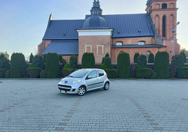 Peugeot 107 cena 13900 przebieg: 122100, rok produkcji 2011 z Szczawno-Zdrój małe 497